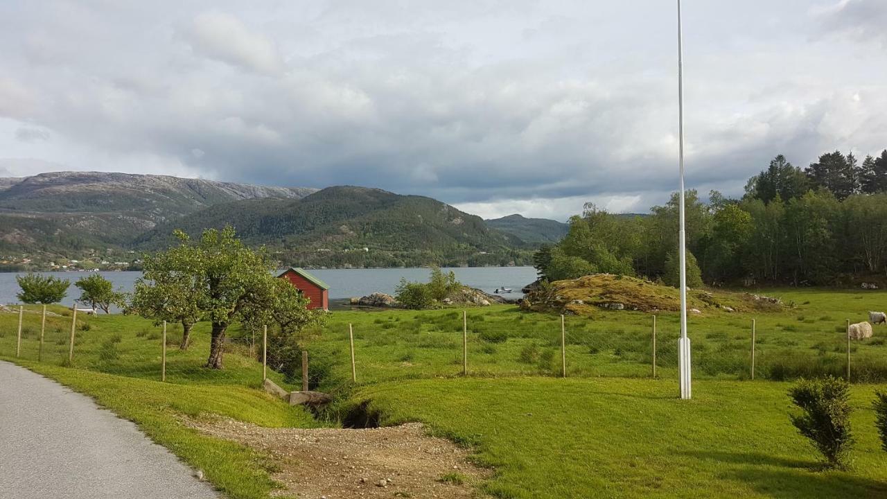 Molvik Hytten Villa Ostereidet Exterior photo